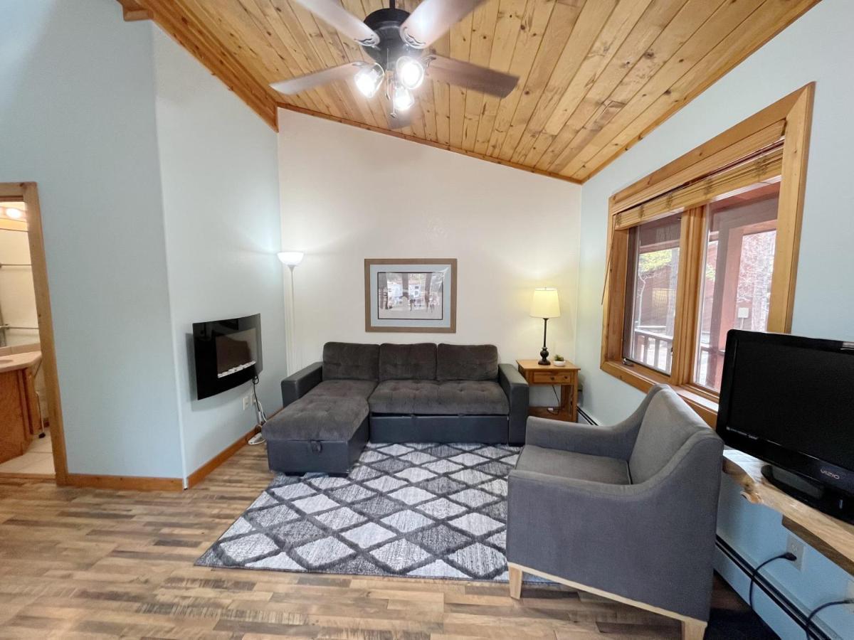 Cabin A Suite Bed And Breakfast Woodland Park Esterno foto